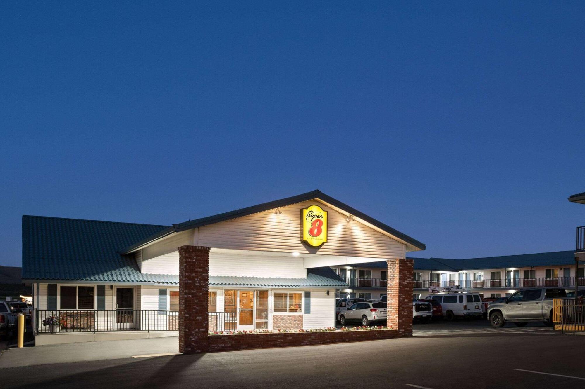 Super 8 By Wyndham Susanville Zewnętrze zdjęcie