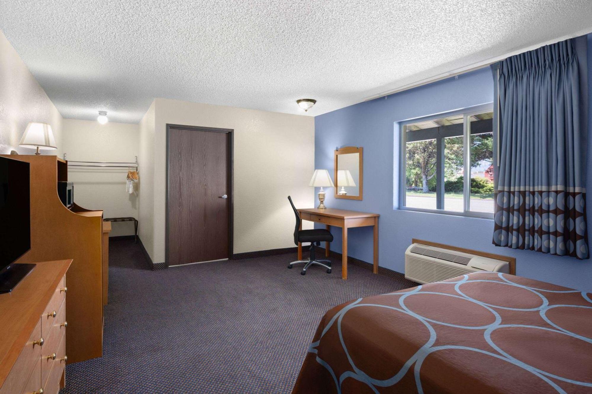Super 8 By Wyndham Susanville Zewnętrze zdjęcie